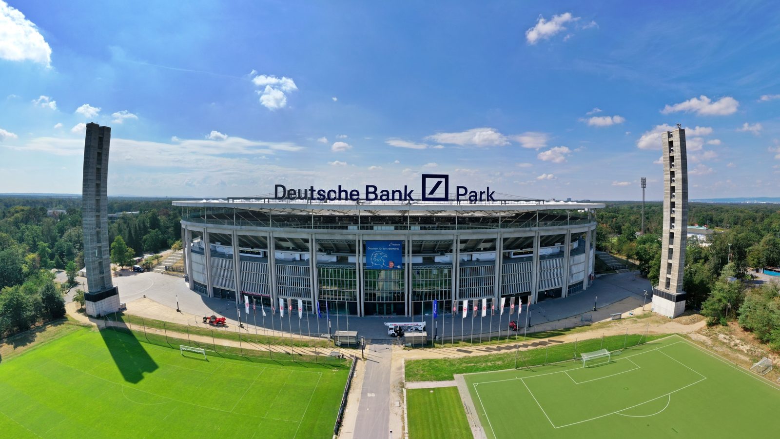 Eintracht Frankfurt maç ve stadyum anları