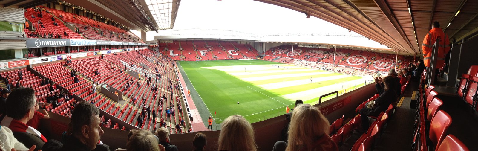 Liverpool maç ve stadyum anları
